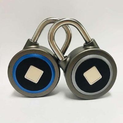 Cabinet en verre de cuisine intelligent Fermeture à glissière électrique avec options de stockage de carte mémoire d'alarme