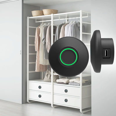 Fermeture de meuble à empreinte digitale intelligente pour portes en bois haute sécurité et style moderne